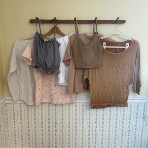 BUNDLE OF 7 Assorted Tops